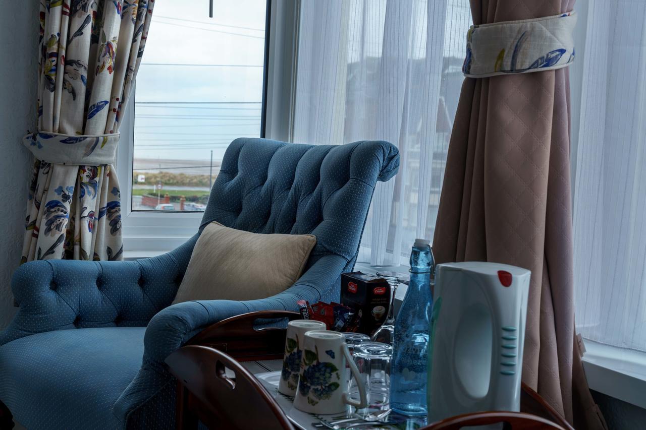 Bed and Breakfast The Gaydon Літам-Сент-Еннс Екстер'єр фото